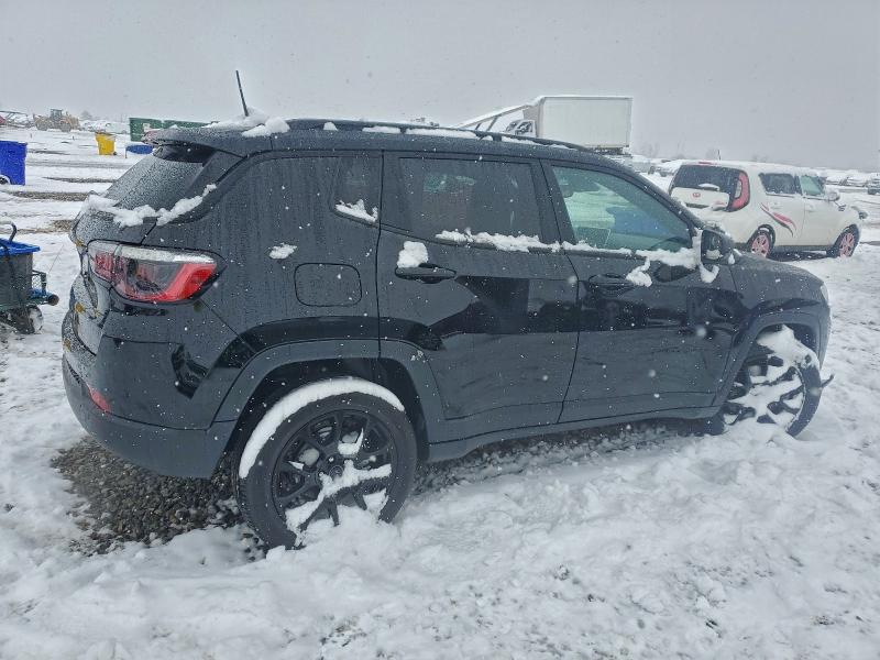 2026 Jeep Compass მანქანა იყიდება აუქციონზე, vin: 3C4NJDBN0TT158798, აუქციონის ნომერი: 95515085