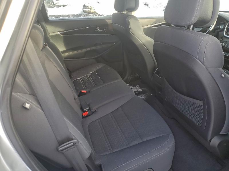 Продажа на аукционе авто 2016 Kia Sorento, vin: 5XYPGDA57GG104405, номер лота: 95508065
