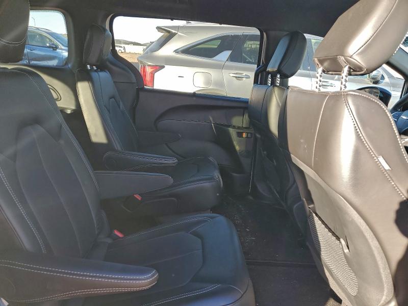 Продажа на аукционе авто 2025 Chrysler Voyager, vin: 2C4RC1CG4SR500362, номер лота: 95846095