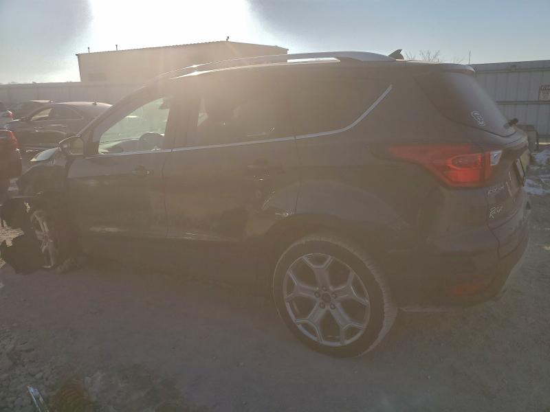2019 Ford Escape მანქანა იყიდება აუქციონზე, vin: 1FMCU9J95KUC32779, აუქციონის ნომერი: 95848635