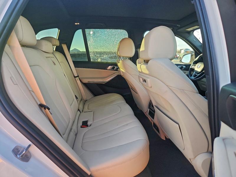 Продажа на аукционе авто 2020 Bmw X5, vin: 5UXCR6C04L9C86132, номер лота: 96709825