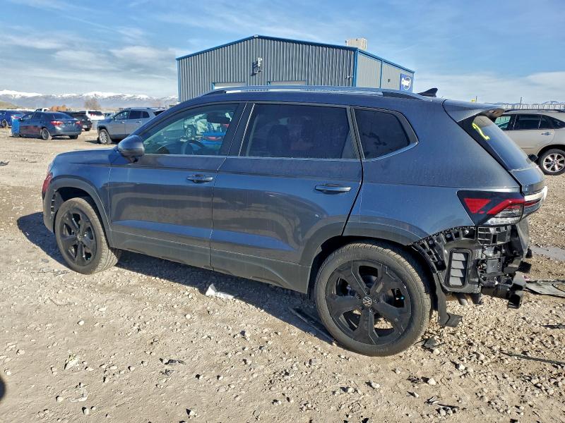 96750765 :رقم المزاد ، 3VV4C7B26SM020982 vin ، 2025 Volkswagen Taos مزاد بيع