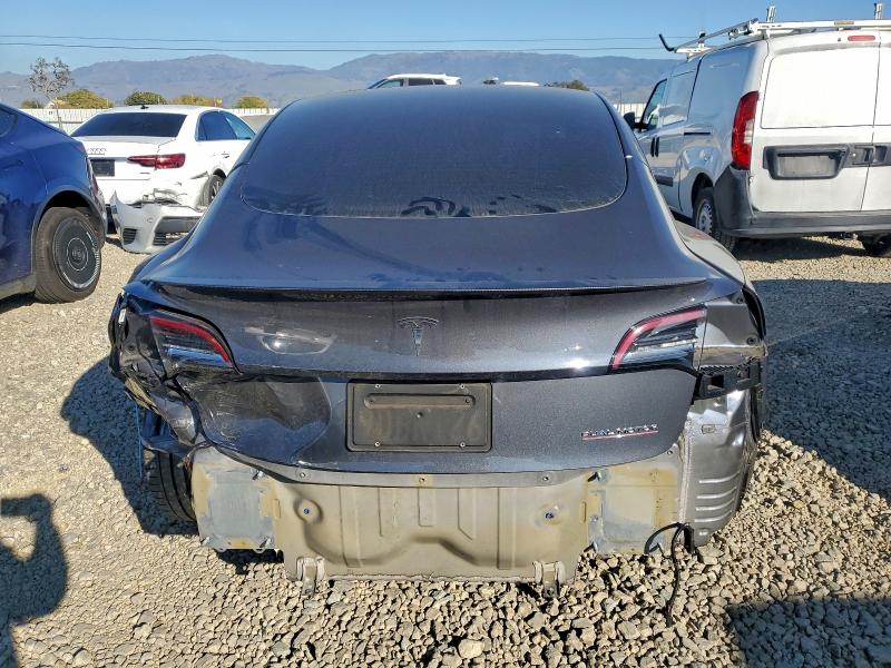Продажа на аукционе авто 2022 Tesla Model 3, vin: 5YJ3E1EC7NF363833, номер лота: 95941895