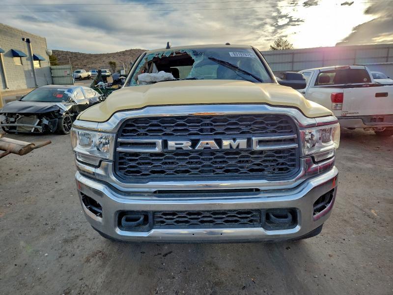 93197675 :رقم المزاد ، 3C6UR5HL1LG264581 vin ، 2020 Ram 2500 مزاد بيع