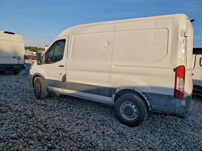 75696285 :رقم المزاد ، 1FTYR1CM9FKA29183 vin ، 2015 Ford Transit T- مزاد بيع