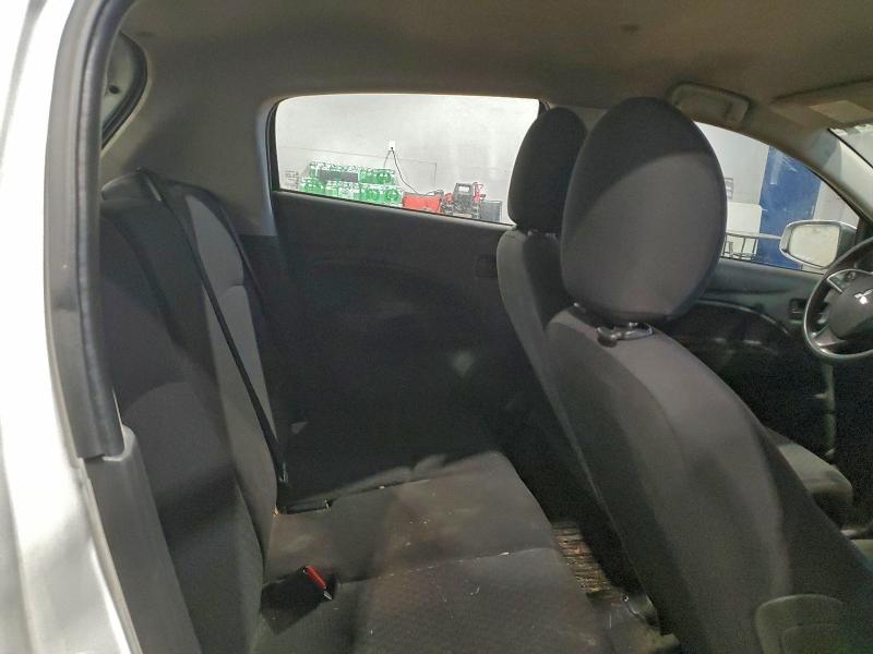 95723515 :رقم المزاد ، ML32A3HJ9JH002923 vin ، 2018 Mitsubishi Mirage Es مزاد بيع