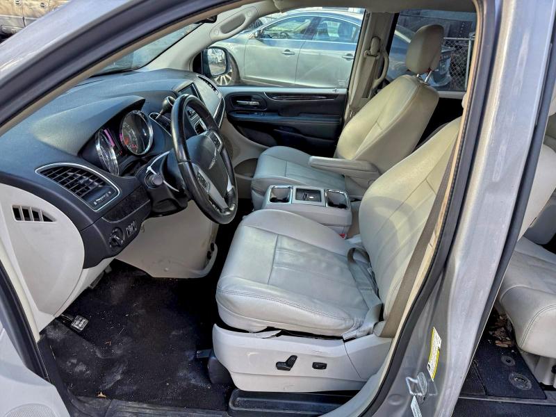 Продажа на аукционе авто 2013 Chrysler Town & Cou, vin: 2C4RC1BG7DR603859, номер лота: 95540395