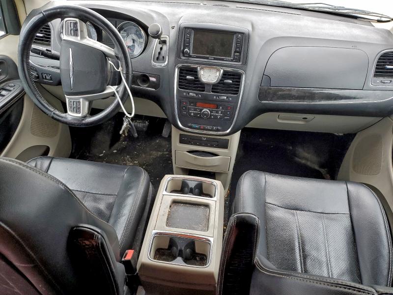 2014 Chrysler Town & Country მანქანა იყიდება აუქციონზე, vin: 2C4RC1CG0ER228929, აუქციონის ნომერი: 95345695