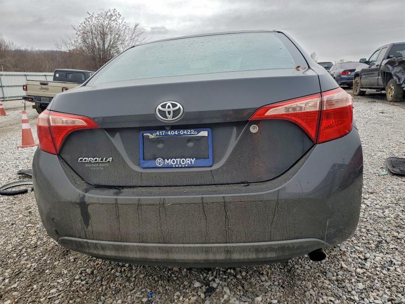 Продажа на аукционе авто 2018 Toyota Corolla, vin: 5YFBURHEXJP771610, номер лота: 94445235