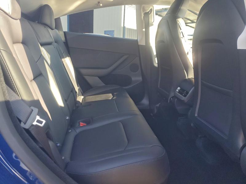 Продаж на аукціоні авто 2025 Tesla Model Y, vin: 7SAYGDEE3SF218838, номер лоту: 97592495