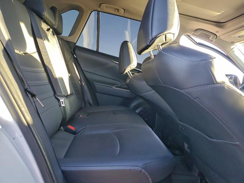 Продажа на аукционе авто 2024 Toyota Rav4, vin: JTMB6RFV6RJ056840, номер лота: 97613635