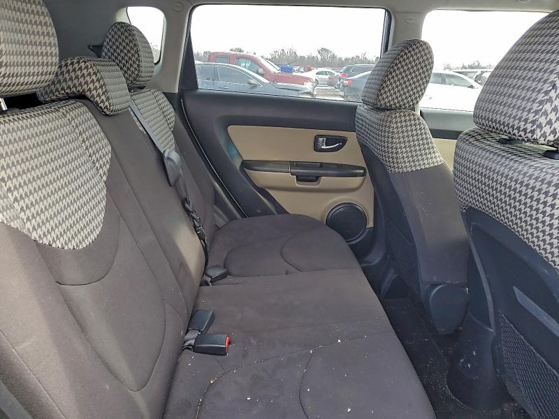 95264845 :رقم المزاد ، KNDJT2A60D7585394 vin ، 2013 Kia Soul مزاد بيع
