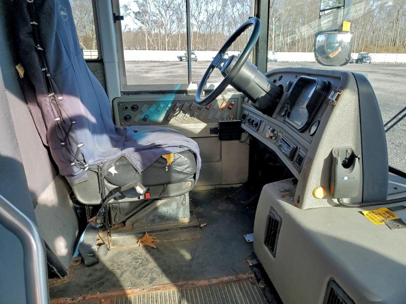 Продаж на аукціоні авто 2012 Thomas Saf-t-liner Hdx, vin: 1T7YN4E23C1149994, номер лоту: 86535045