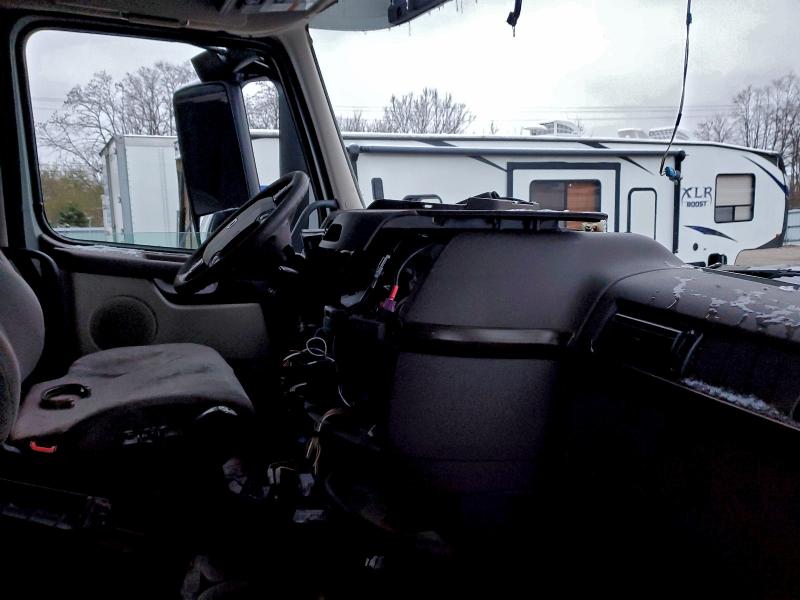 Продаж на аукціоні авто 2017 Volvo Vn Vnl, vin: 4V4NC9EH7HN979065, номер лоту: 92123295