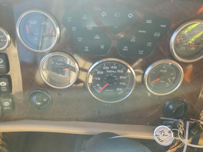 96969705 :رقم المزاد ، 1RF43564X62038521 vin ، 2006 Roadmaster Rail Mtrhm مزاد بيع