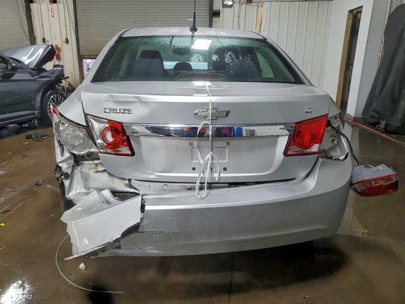 97528065 :رقم المزاد ، 1G1PC5SBXE7140176 vin ، 2014 Chevrolet Cruze مزاد بيع