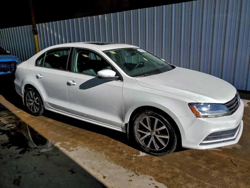 94491075 :رقم المزاد ، 3VWB67AJ6HM222474 vin ، 2017 Volkswagen Jetta مزاد بيع