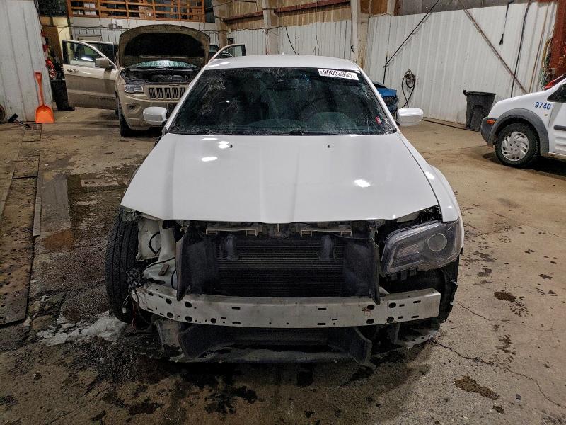 2019 Chrysler 300 მანქანა იყიდება აუქციონზე, vin: 2C3CCAGG8KH682528, აუქციონის ნომერი: 96003955