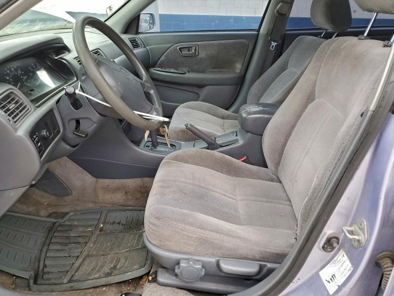 1998 Toyota Camry მანქანა იყიდება აუქციონზე, vin: JT2BG22K7W0109619, აუქციონის ნომერი: 97059875