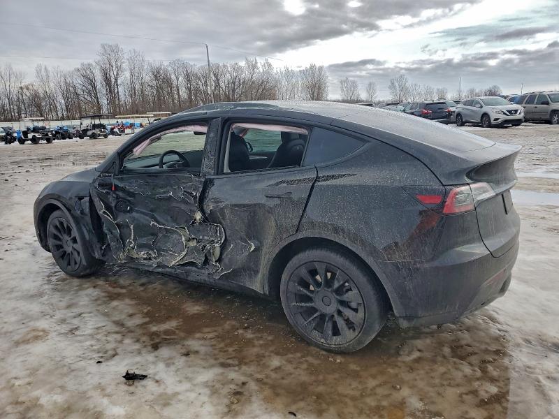 97618735 :رقم المزاد ، 7SAYGDEE5RA313862 vin ، 2024 Tesla Model Y مزاد بيع