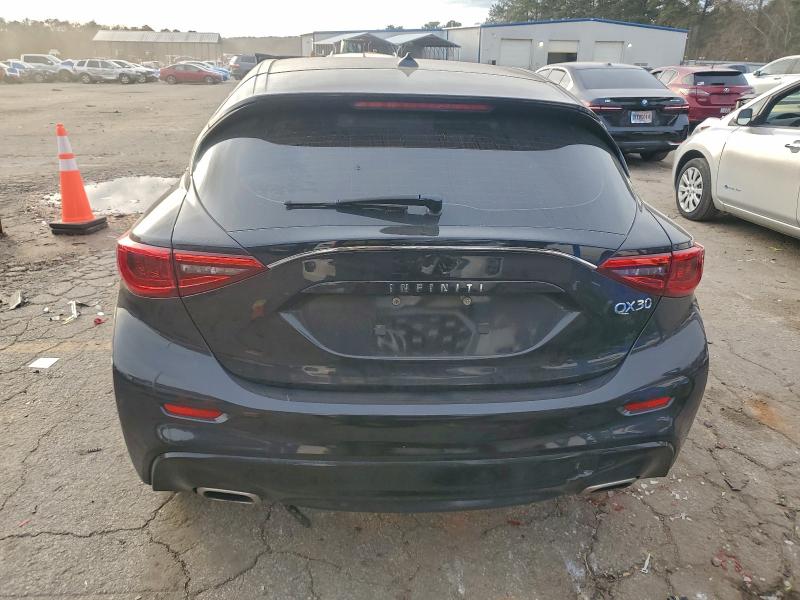 96562125 :رقم المزاد ، SJKCH5CP9KA009236 vin ، 2019 Infiniti Qx30 Pure مزاد بيع