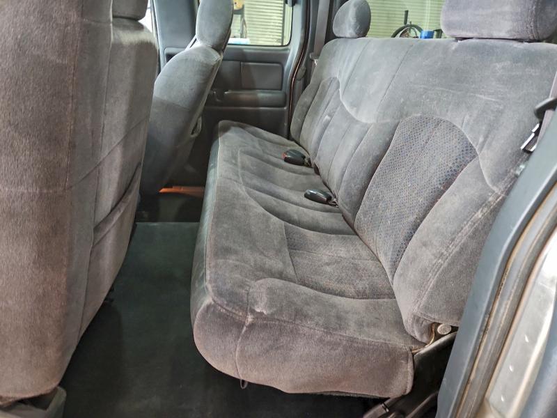 97768225 :رقم المزاد ، 2GCEK19T921330150 vin ، 2002 Chevrolet Silverado مزاد بيع