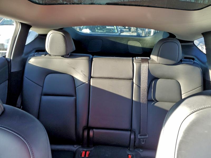 97009805 :رقم المزاد ، 7SAYGDEE1PA032249 vin ، 2023 Tesla Model Y مزاد بيع