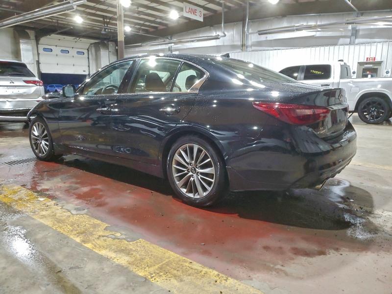 97644075 :رقم المزاد ، JN1EV7BR3NM340791 vin ، 2022 Infiniti Q50 Luxe مزاد بيع