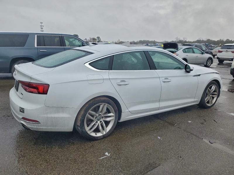 2019 Audi A5 მანქანა იყიდება აუქციონზე, vin: WAUANCF53KA094900, აუქციონის ნომერი: 97834905