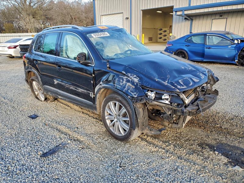 Продажа на аукционе авто 2013 Volkswagen Tiguan, vin: WVGAV3AX1DW617568, номер лота: 93204305