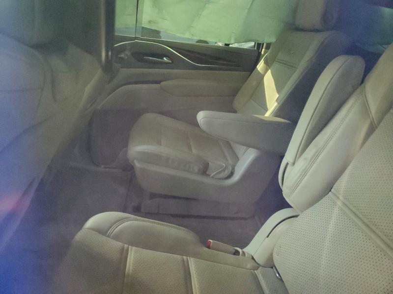 Продажа на аукционе авто 2022 Cadillac Escalade, vin: 1GYS3RKL1NR135111, номер лота: 95448935