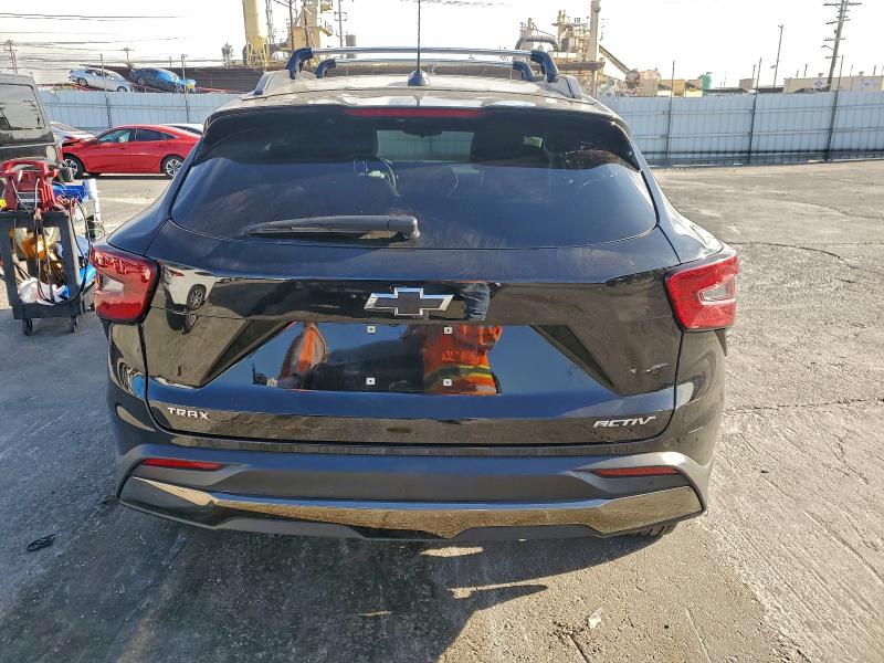 98083095 :رقم المزاد ، KL77LKEP3SC079623 vin ، 2025 Chevrolet Trax مزاد بيع
