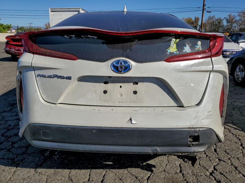 Продажа на аукционе авто 2018 Toyota Prius Prim, vin: JTDKARFP7J3103673, номер лота: 94380855