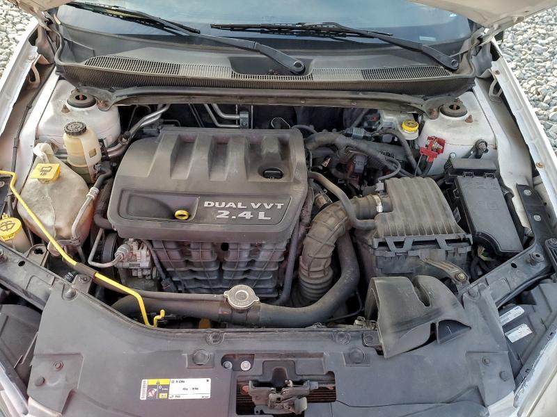 95877345 :رقم المزاد ، 1C3CCBBB5DN729221 vin ، 2013 Chrysler 200 مزاد بيع