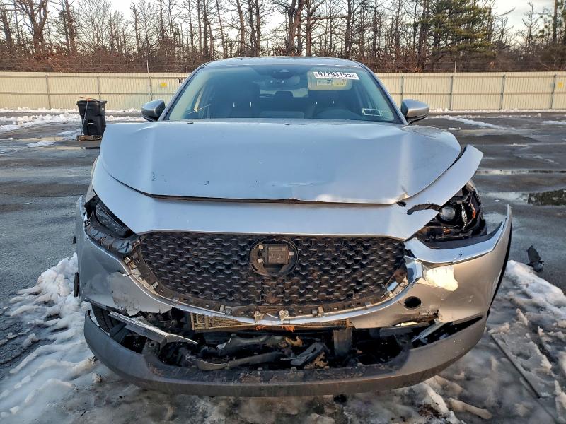 Продажа на аукционе авто 2020 Mazda Cx-30, vin: 3MVDMBCL8LM120782, номер лота: 97293155