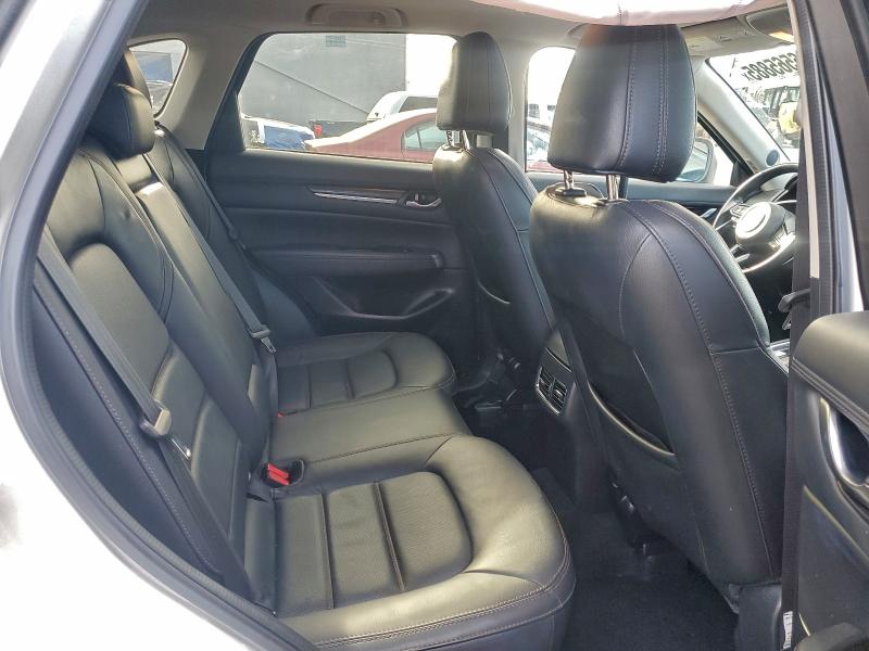 96565885 :رقم المزاد ، JM3KFBDM6N0606076 vin ، 2022 Mazda Cx-5 مزاد بيع