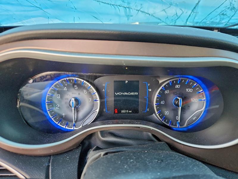 90890765 :رقم المزاد ، 2C4RC1CG5PR512883 vin ، 2023 Chrysler Voyager Lx مزاد بيع