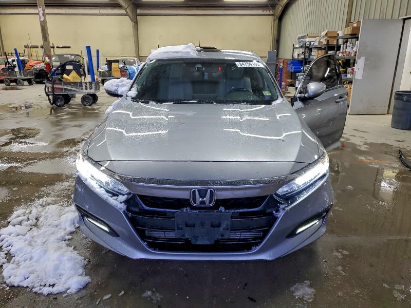 94750165 :رقم المزاد ، 1HGCV1F57LA041717 vin ، 2020 Honda Accord مزاد بيع