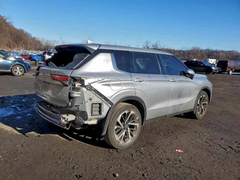 Продаж на аукціоні авто 2022 Mitsubishi Outlander, vin: JA4J4UA84NZ080453, номер лоту: 95219295