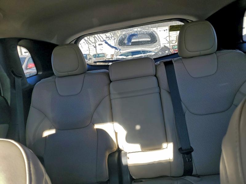 Продажа на аукционе авто 2016 Jeep Cherokee, vin: 1C4PJMDS7GW187162, номер лота: 96285985