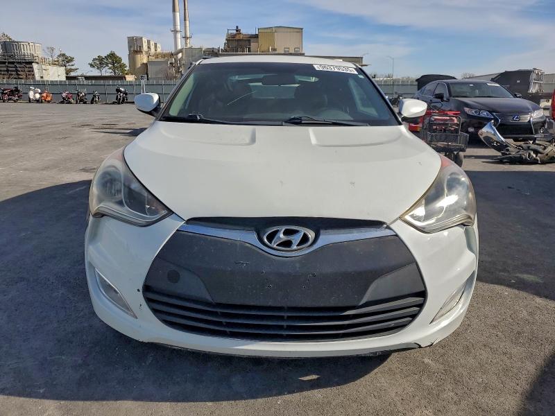 Aukcja sprzedaży 2017 Hyundai Veloster, vin: KMHTC6AD7HU306072, numer aukcji: 96379535