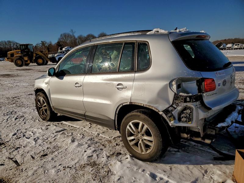 95954665 :رقم المزاد ، WVGBV7AX6GW520575 vin ، 2016 Volkswagen Tiguan مزاد بيع