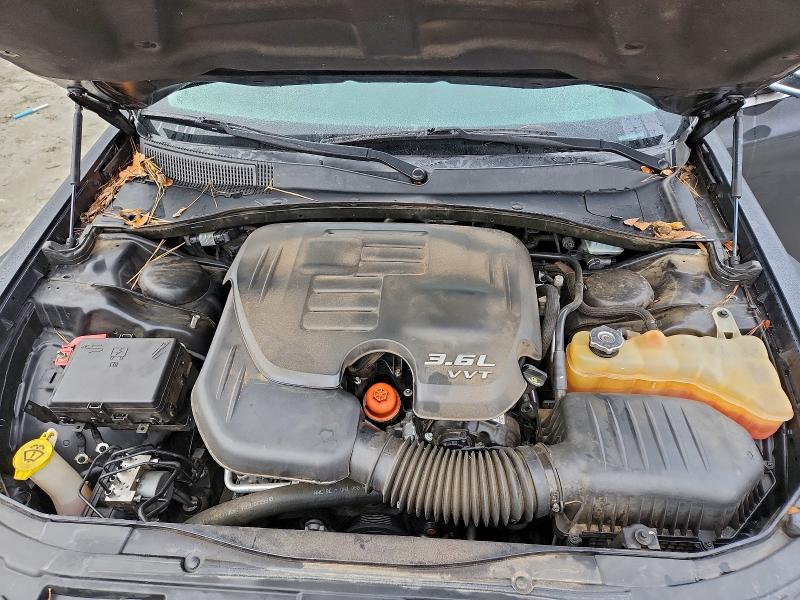 96072205 :رقم المزاد ، 2C3CCAAG7JH264579 vin ، 2018 Chrysler 300 مزاد بيع
