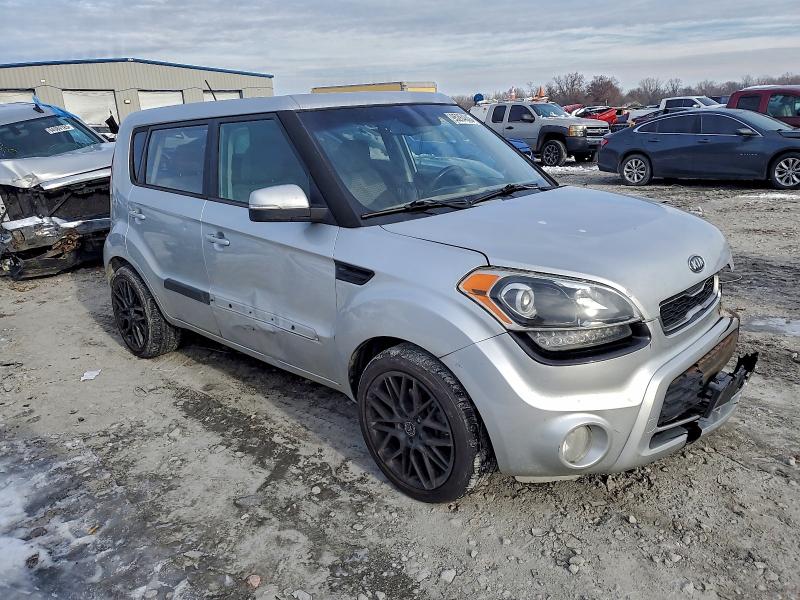 95264845 :رقم المزاد ، KNDJT2A60D7585394 vin ، 2013 Kia Soul مزاد بيع