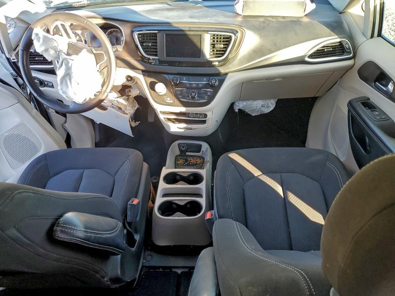 95793395 :رقم المزاد ، 2C4RC1CG4NR166127 vin ، 2022 Chrysler Voyager مزاد بيع