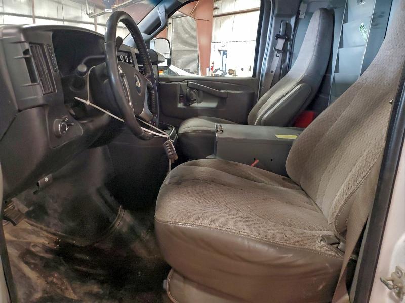 97572455 :رقم المزاد ، 1GCWGBFG7H1128604 vin ، 2017 Chevrolet Express G2 مزاد بيع