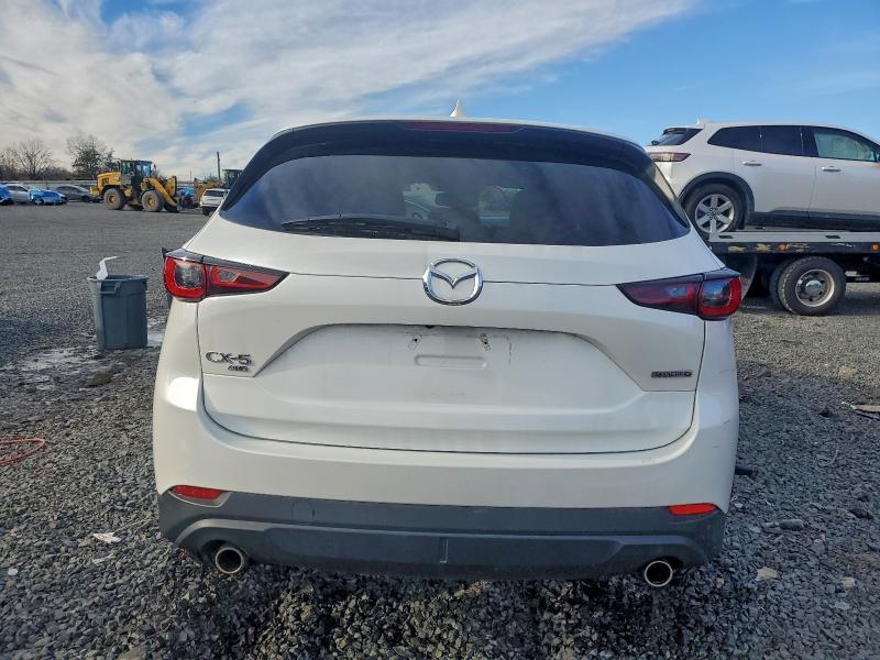 96565885 :رقم المزاد ، JM3KFBDM6N0606076 vin ، 2022 Mazda Cx-5 مزاد بيع