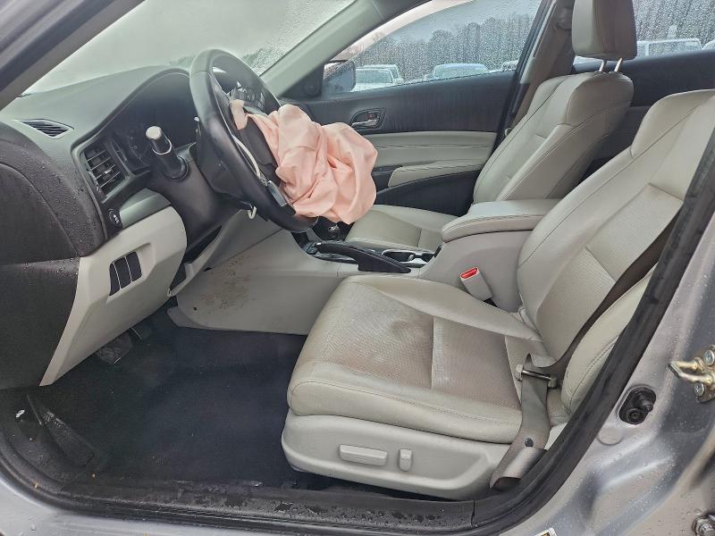 94319155 :رقم المزاد ، 19UDE2F72HA002889 vin ، 2017 Acura Ilx مزاد بيع