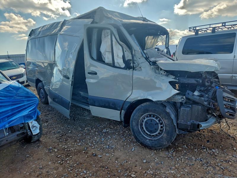 94736965 :رقم المزاد ، W1Y4NCHYXRT165740 vin ، 2024 Mercedes-benz Sprinter مزاد بيع