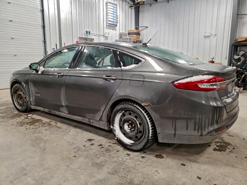 95515955 :رقم المزاد ، 3FA6P0LU4HR147881 vin ، 2017 Ford Fusion مزاد بيع